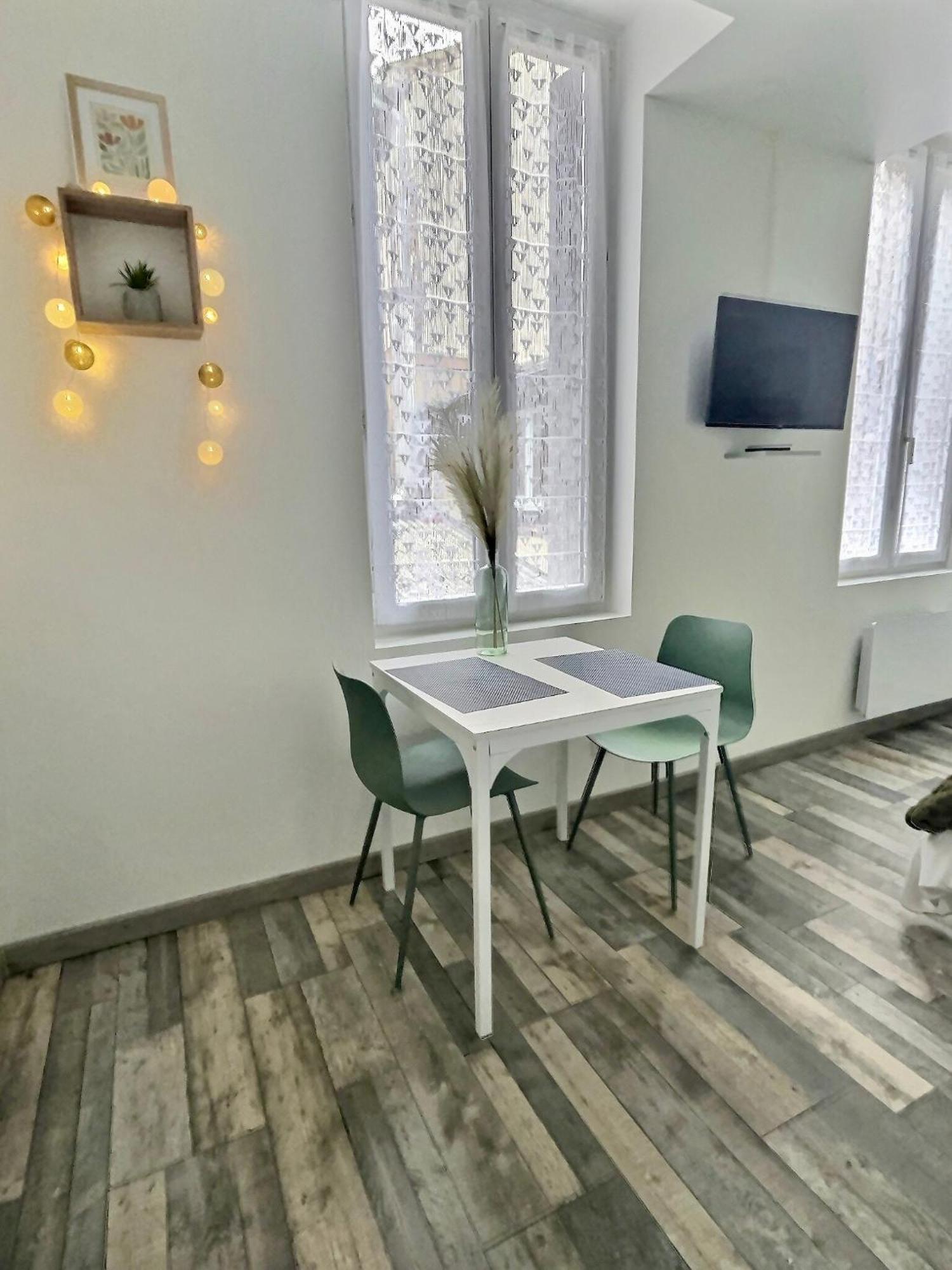 Le Jard Apartment Chalons en Champagne Luaran gambar